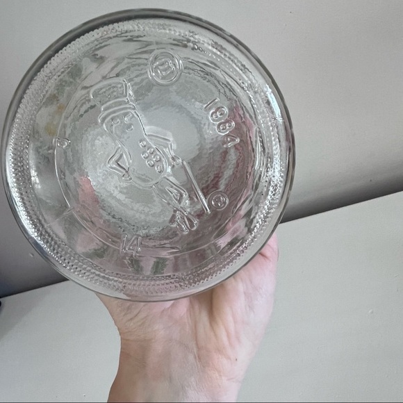 Vintage 1984 Planters Peanuts diamond embossed jar with lid - Picture 5 of 6